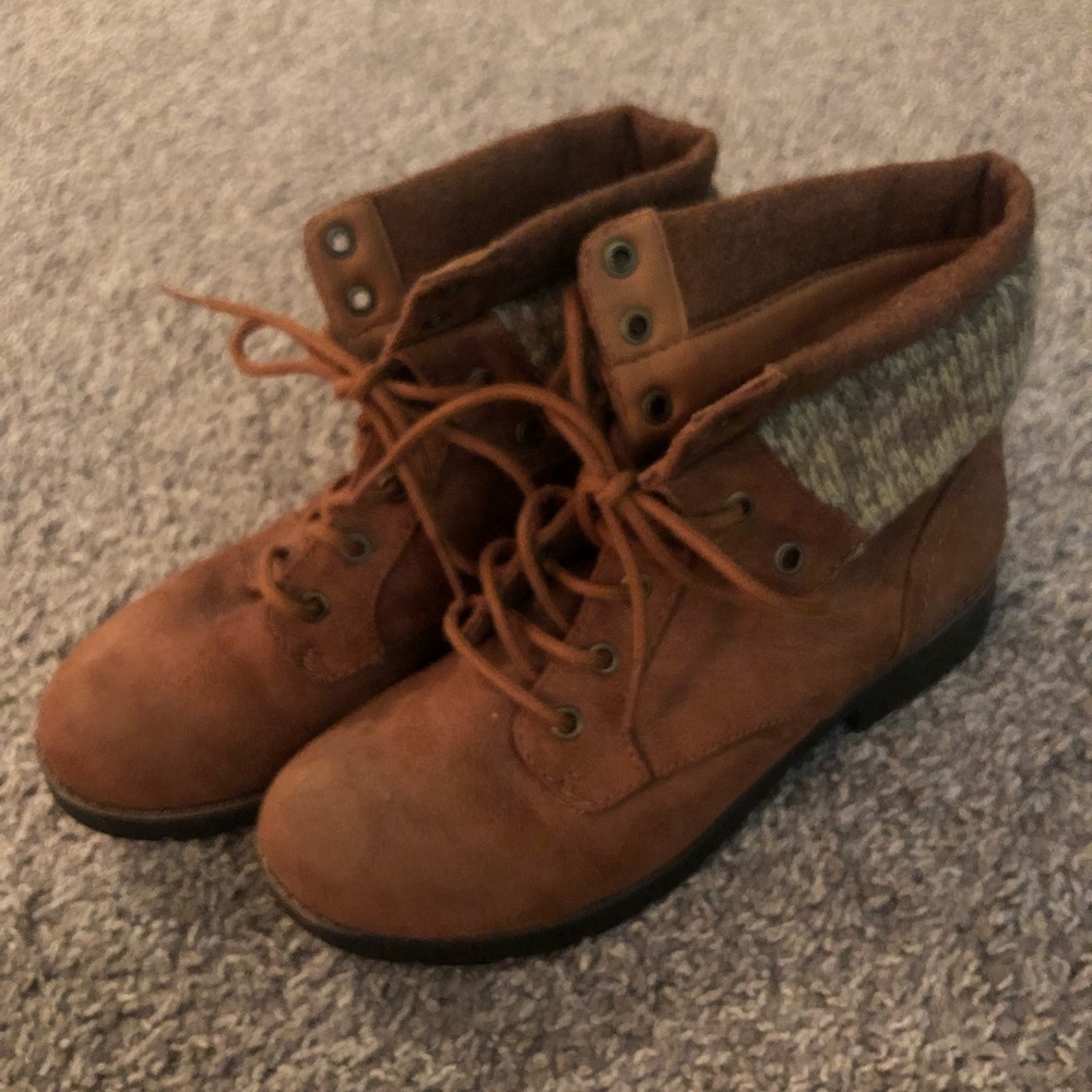 Brown booties size 6